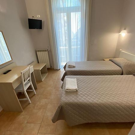 Hotel Atena Milan Exterior photo